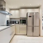 Bahia - Adjona 2,3 Penthouse Sea View & Jacuzzi 2b * 아로나